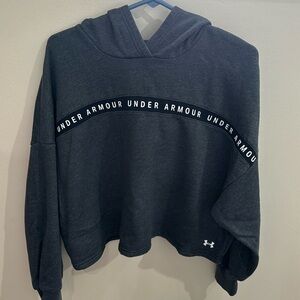 Women’s Under Armour cropped hoodie, loose fit. Size medium, gray.